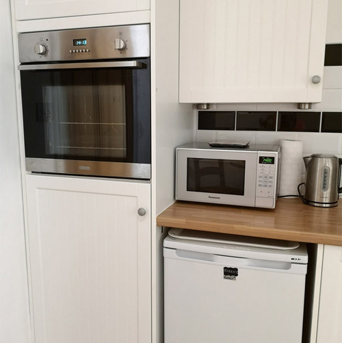Dragon's View Apartment-kitchen