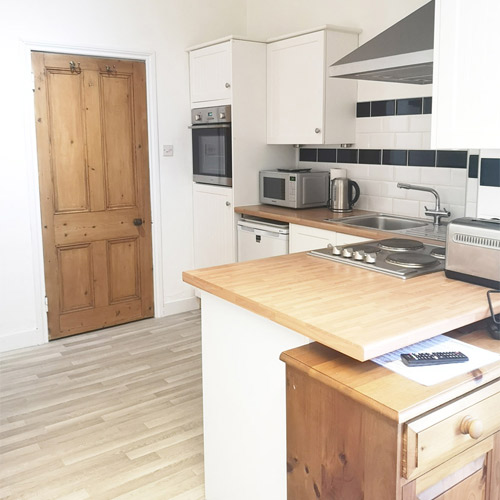 Dragon's View Apartment-kitchen